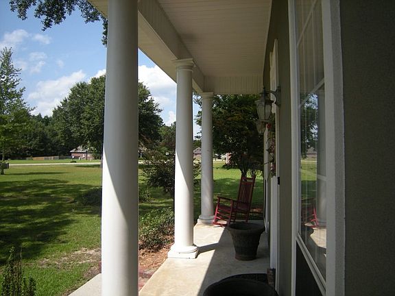 3rd image of 29 S Apple South Dr