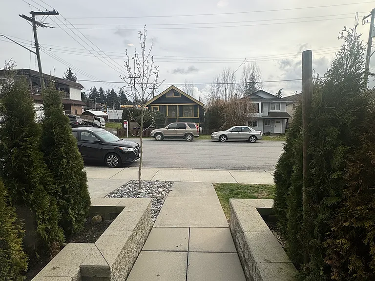2345 Rindall Ave #10 — Photo 7