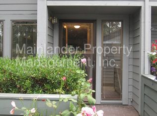 8820 SW Brightfield Cir #11, Portland, OR 97223