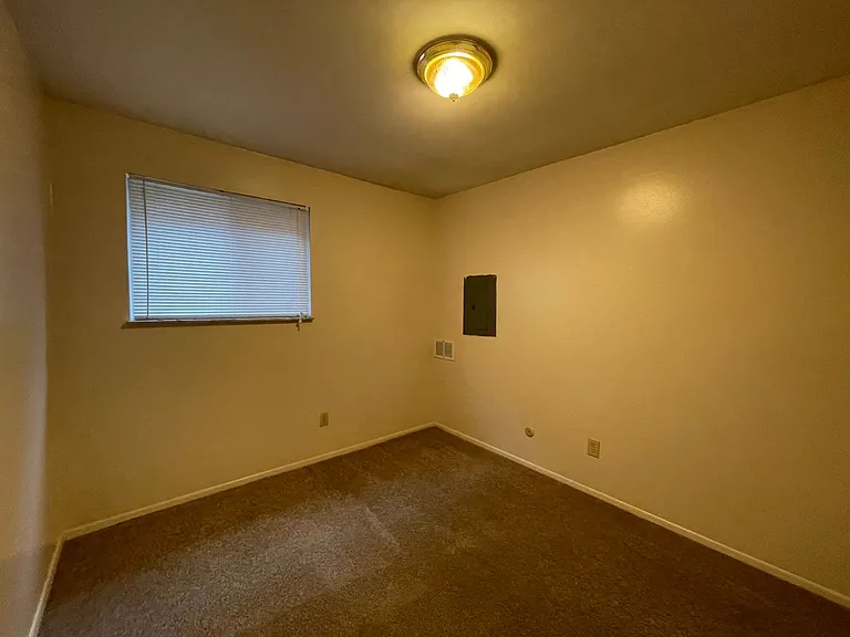 60 Chittenden Ave. SK — Photo 23
