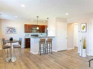 2863 Edgecombe Cir N APT F, Baltimore, MD 21215
