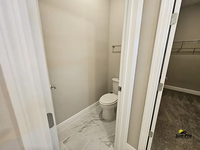 379 Birkdale Dr — Photo 23