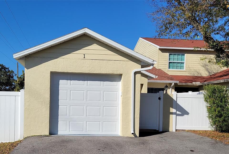 1st image of 2771 Summerdale Dr APT 1