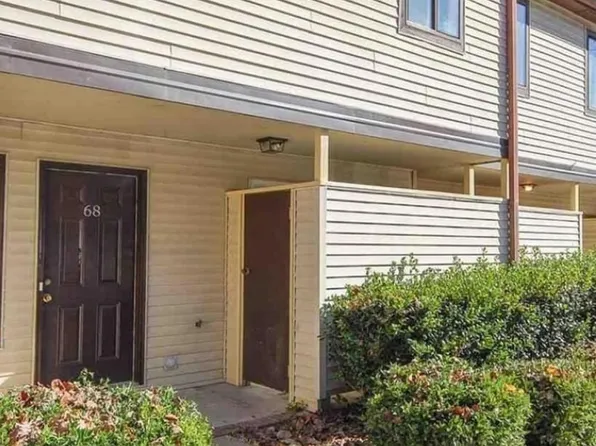 24 Shockley St, Taylors, SC 29687