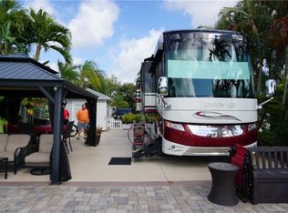 5551 Cypresswoods Resort Dr, Fort Myers, FL 33905