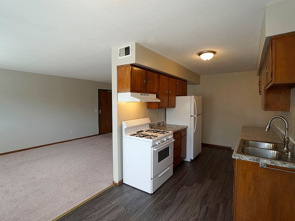 1st image of 6017 Louisiana Ave N #7136-04