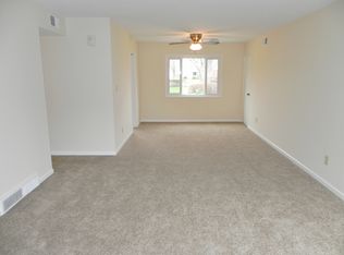534 Birch Dr, Euclid, OH