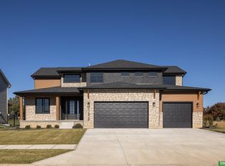 21828 Grover St, Elkhorn, NE 68022