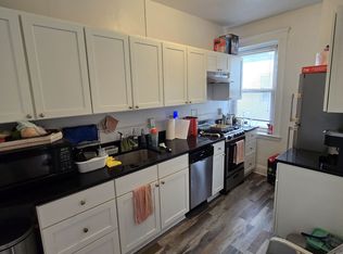 264 Kelton St APT 4, Boston, MA 02134