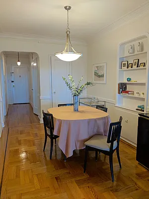 Sold by Kiess Realty, L.L.C. | media 16