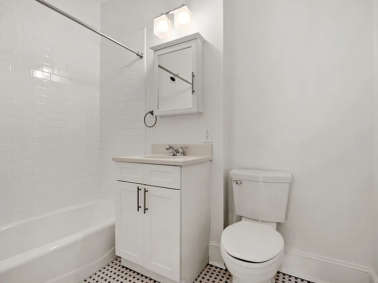347 W 55th St #6K — Photo 7