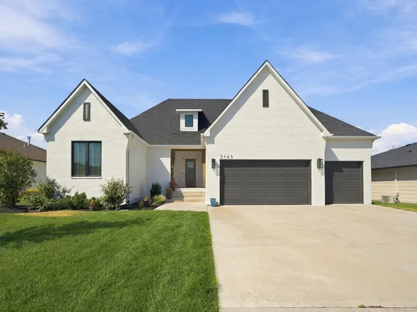 3145 N Pine Grove Cir, Wichita, KS 67205