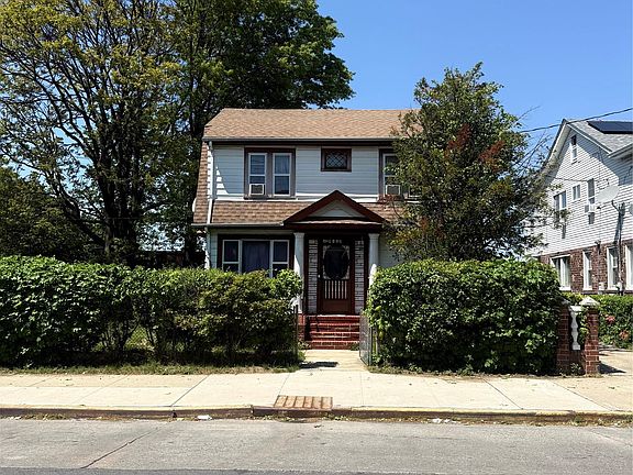2nd image of 17915 140th Avenue