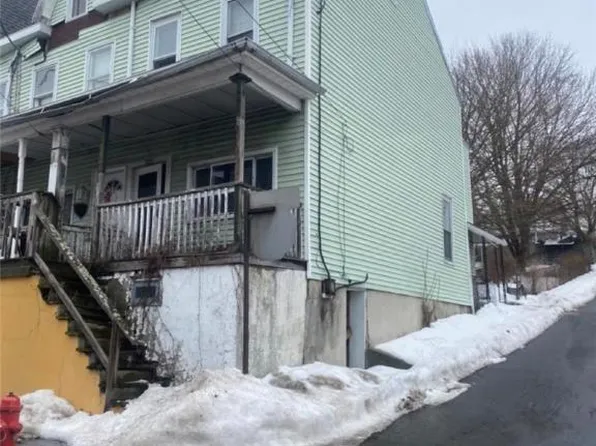 500 Fairview St, Pottsville, PA 17901