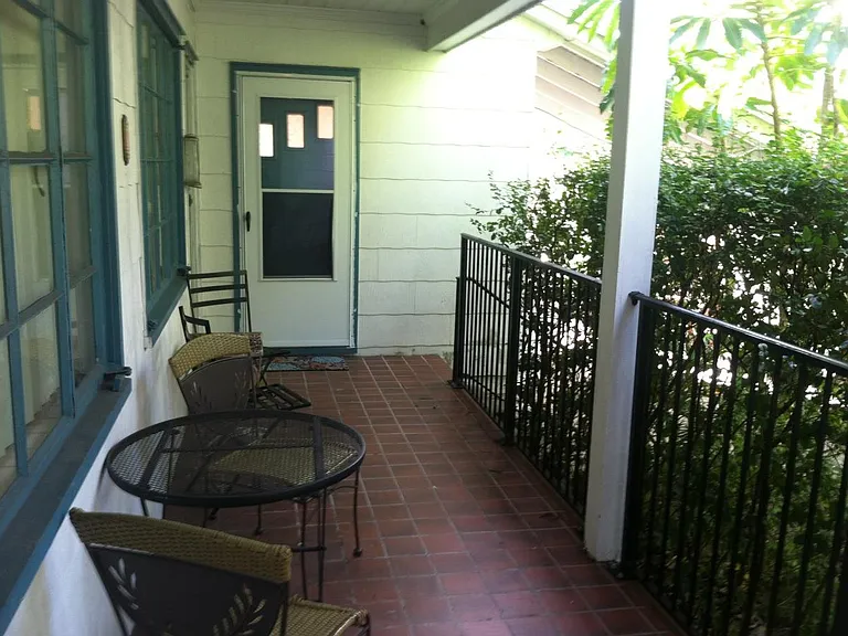 617 Hillcrest St #A — Photo 4