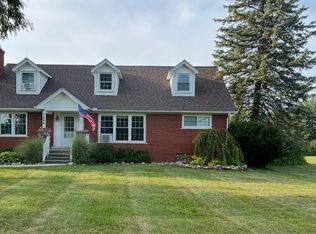 7566 Marine City Hwy, Casco, MI 48064