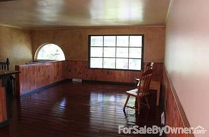 Upstairs Living Area