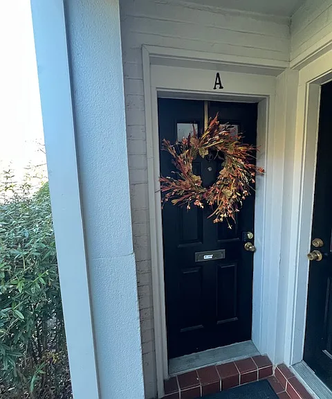 2501 S Walter Reed Dr #A — Photo 3