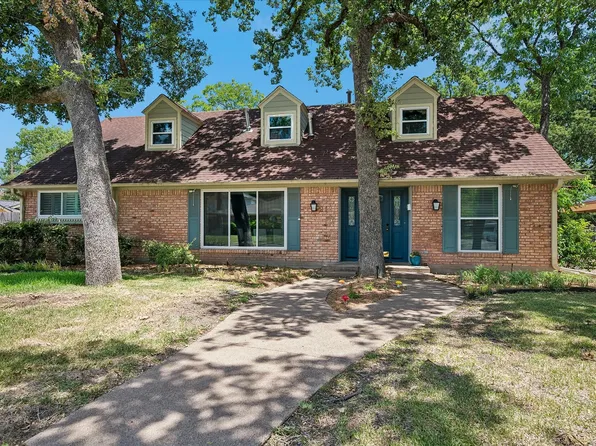 216 Huntingdon Dr, Irving, TX 75061