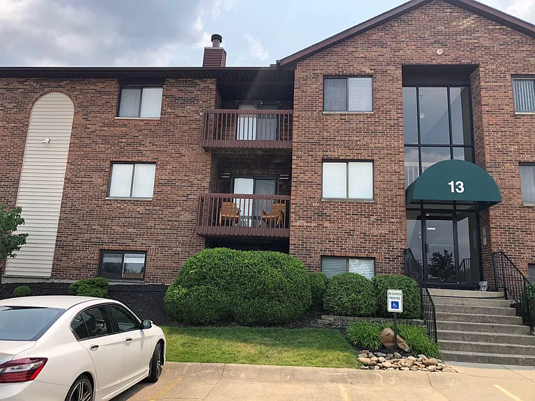 13 Providence Dr #169 — Photo 1