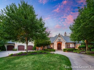 5911 Whitworth Ct SE, Grand Rapids, MI 49546