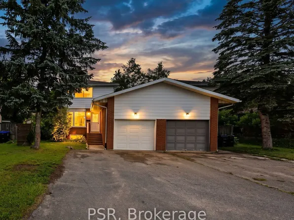 506 10th St, Collingwood, ON L9Y 2H3
