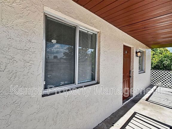3rd image of 529 14th St APT F