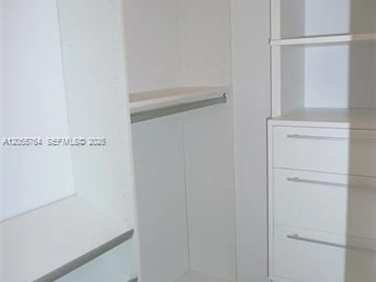 1300 S Miami Avenue Rd #3503 — Photo 29