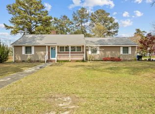 227 Sylvania St, Winterville, NC 28590