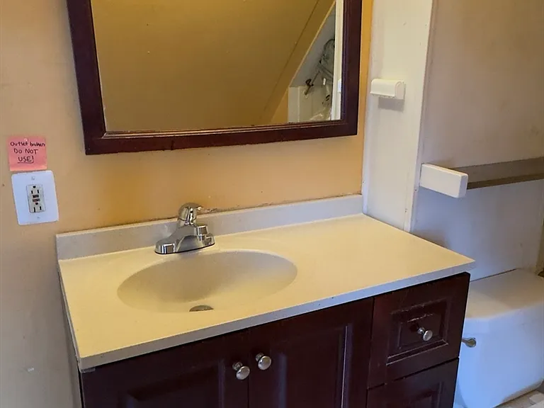 107 Bloomfield St #3 — Photo 10