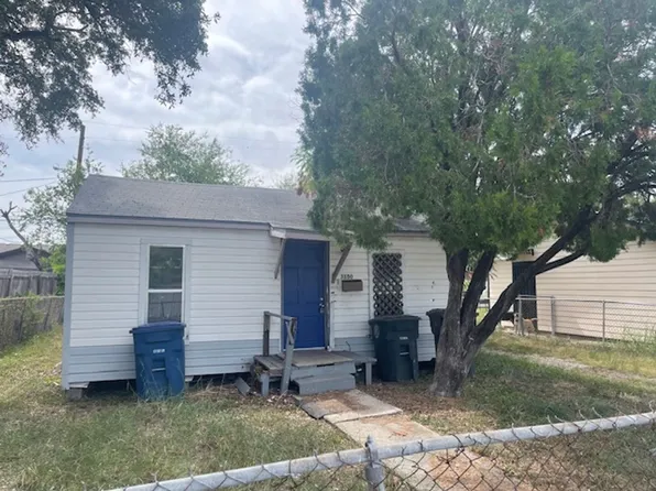 3150 Elgin St, Corpus Christi, TX 78405
