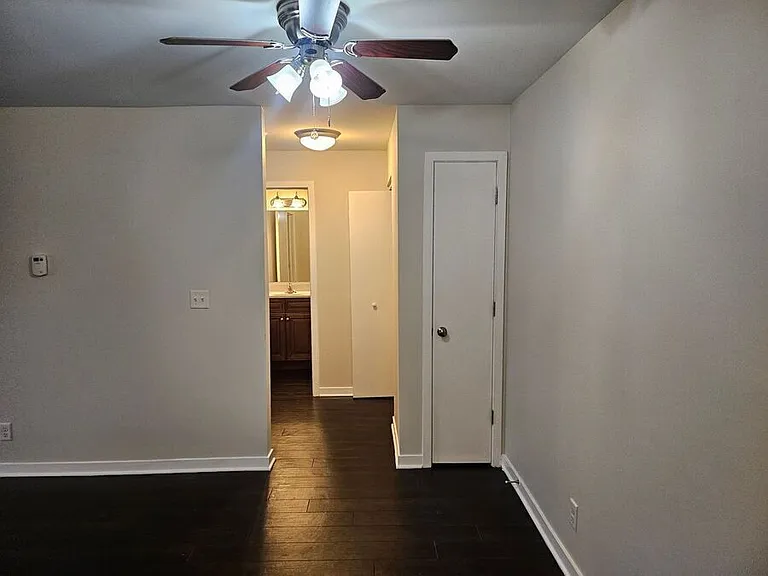 1500 Light Rd #102 — Photo 6