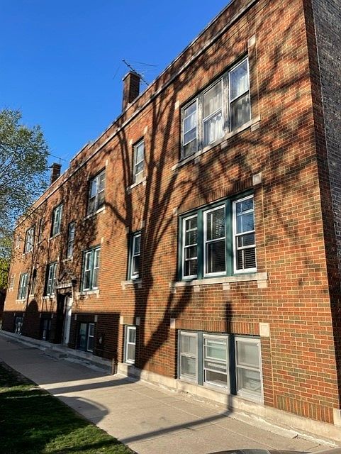 1st image of 5439 W 24th St