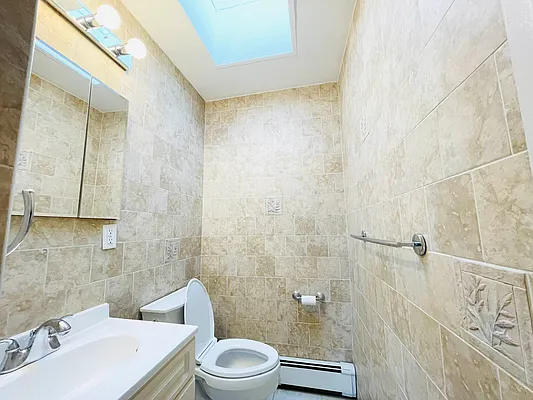 Rented by Mega Homes Realty INC | media 16