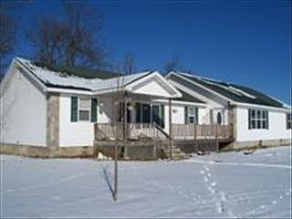 3rd image of 21 Royal Oak Ln