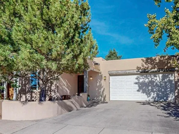 821 Osito Pl, Santa Fe, NM 87505