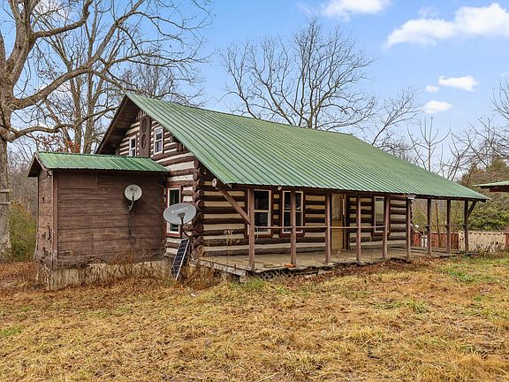 2nd image of 1363 Bass Layne Rd