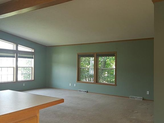 5th image of 35005 Salem Ct