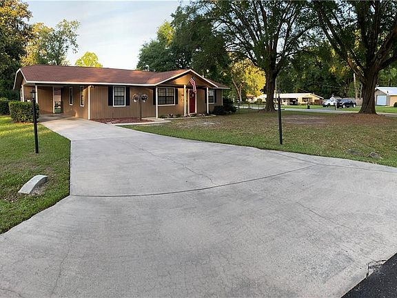 2nd image of 4601 NE 20th Ave