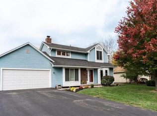 37 Wellington Ponds, Rochester, NY 14624