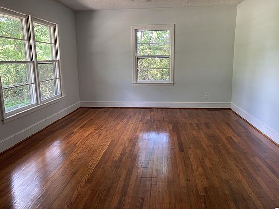 2nd image of 218 Huggins Eaddy St