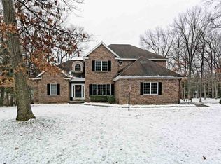 13 Stedman Way, Loudonville, NY 12211