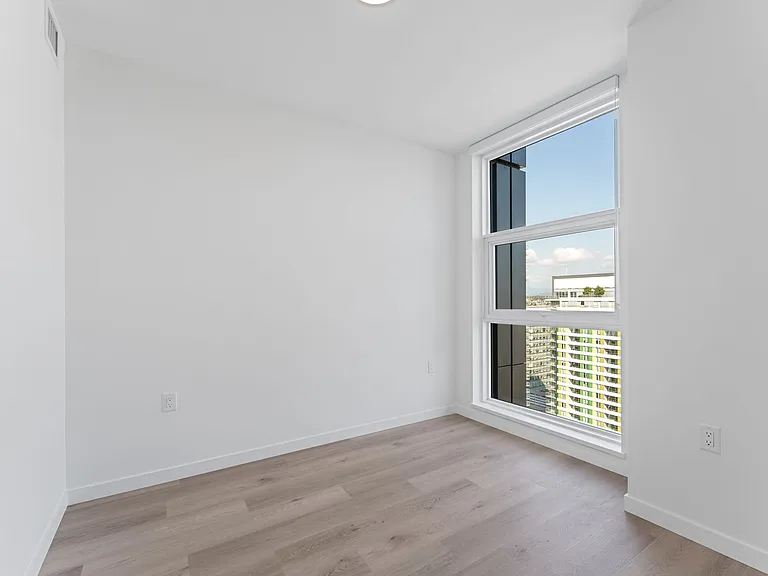 8420 Ash St — Photo 92