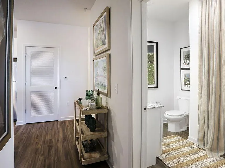 The Iris at Northpointe — Photo 10