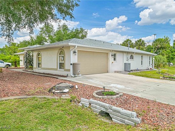 3rd image of 2136 Bendway Dr