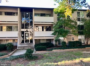 5600 Bismach Dr APT 104, Alexandria, VA 22312