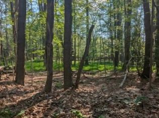 4 Horse Shoe Bend Rd, Acme, PA 15610