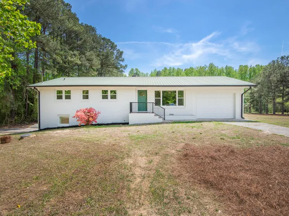 501 Gay Rd, Zebulon, NC 27597
