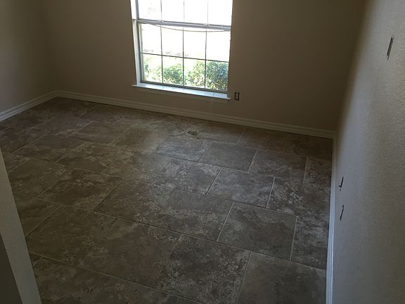 4th image of 7128 Cattle Dr
