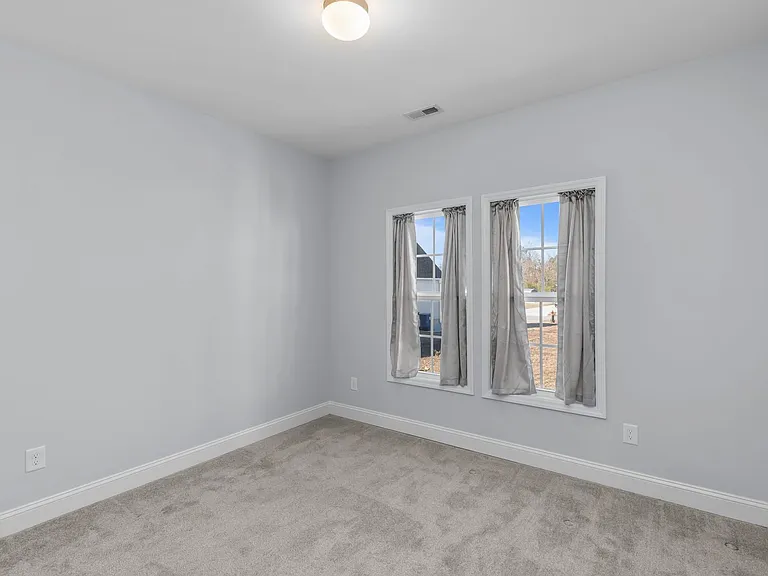122 Pembury Way — Photo 19